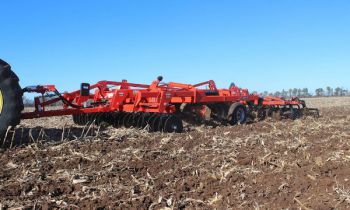 CroppedImage350210-Kuhn-Dominator4856-2021.jpg